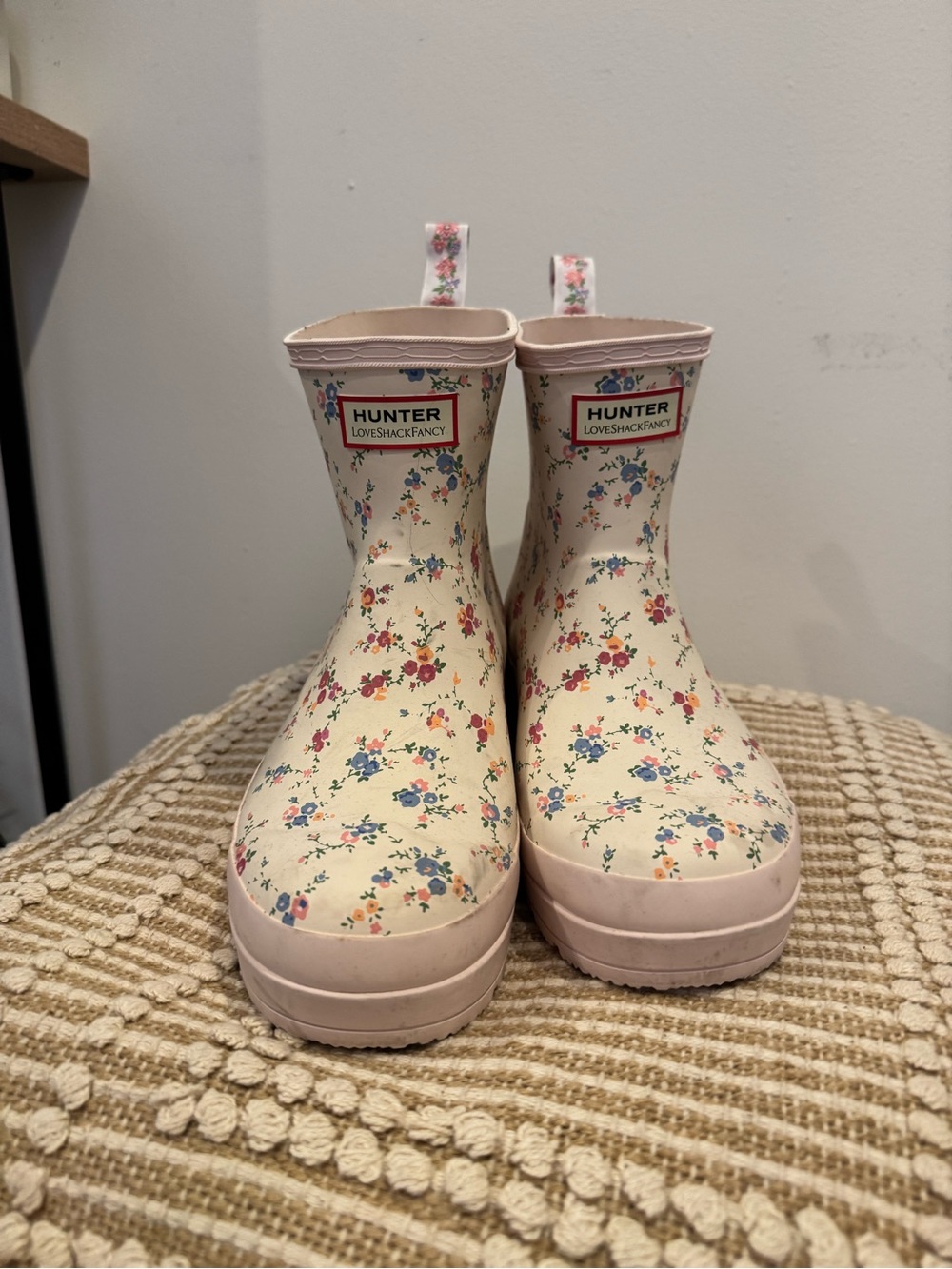 Hunter Women’s Cream Floral Rain Boots with Pink Trim